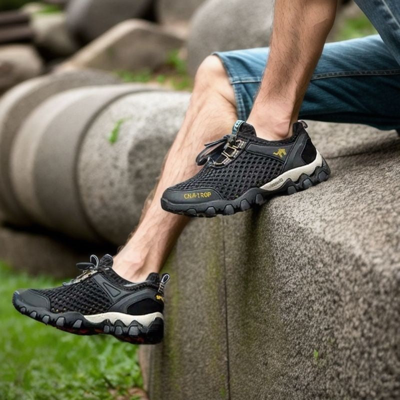 Laden Sie das Bild in Galerie -Viewer, TitanTread Alpha - Rugged Water Trekking Shoes - Fancysouls
